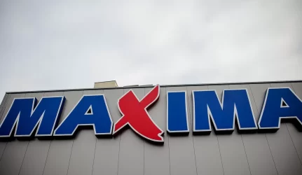 “Maxima” įsivėlė į konfliktą su statybininkais