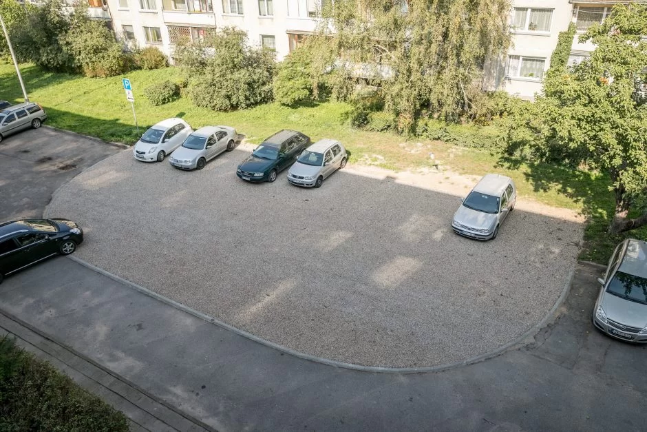 Po akcijos sostinės gatvėse ir kiemuose bus daugiau erdvės