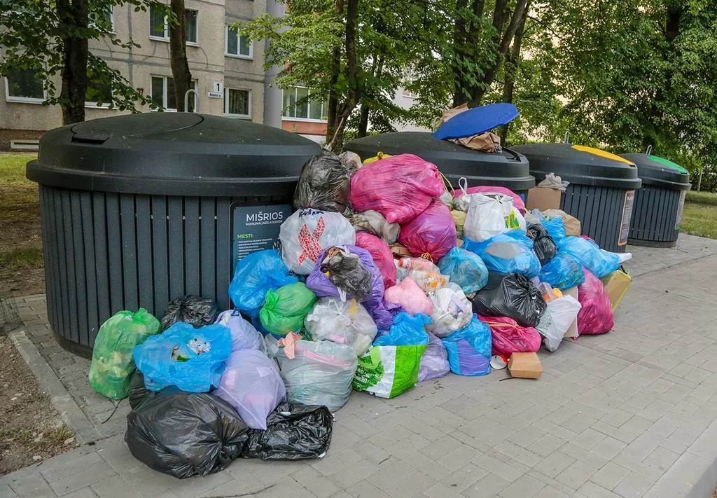 Šiukšles išveš iki vakaro