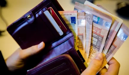 Vyriausybė žaboja dujininkų apetitą