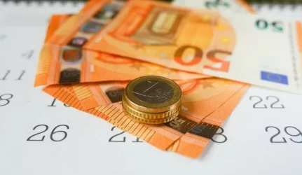 Bankai rengiasi beviltiškų skolininkų antplūdžiui