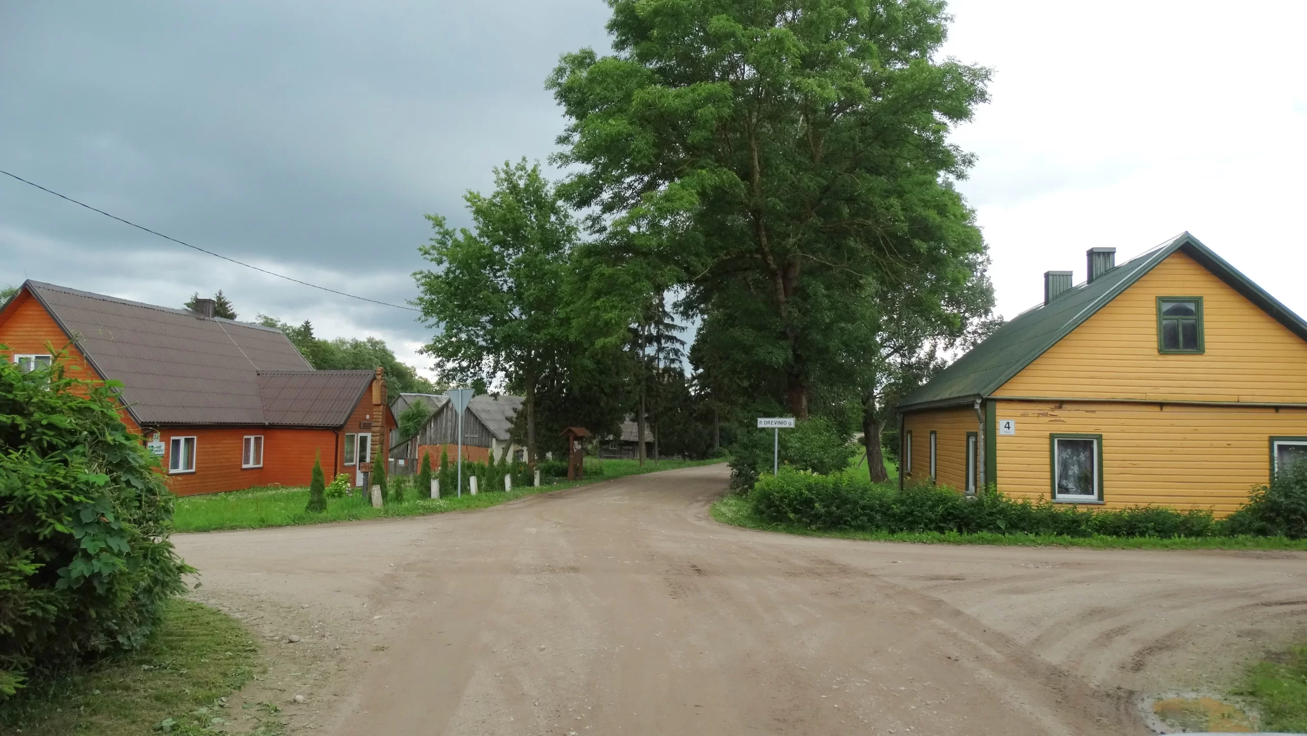 Parengtas apie 48,3 ha teritorijos buvusiame Gulbinų kaime, Gulbinų rajono urbanistinės plėtros koncepcijoje pažymėtos indeksu T-04, Vilniaus m., Verkių sen., detalusis planas.