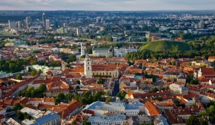 Kodėl butai ir namai neišvengiamai pigs