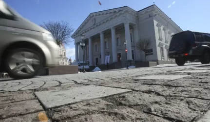 Nustatyta: Gedimino prospekto rekonstrukcija atlikta su broku