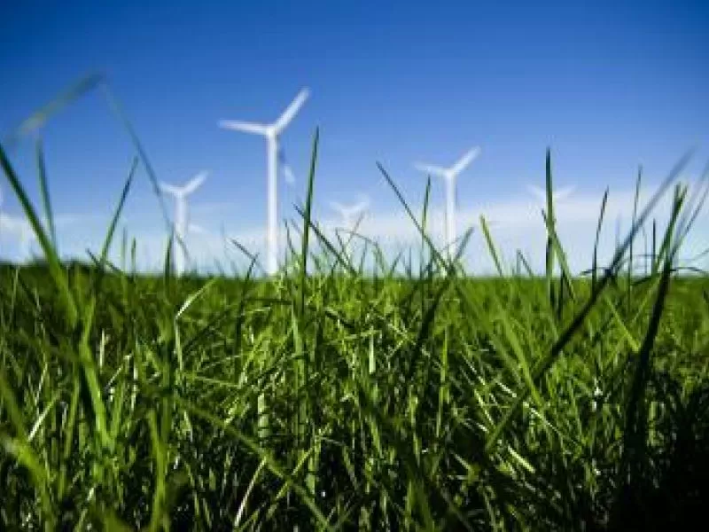 A.Sekmokas: naudojant saulės ir vėjo energijos šaltinius, augs šilumos kainos