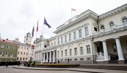 Prezidentė vetavo su žemėtvarka susijusius įstatymus