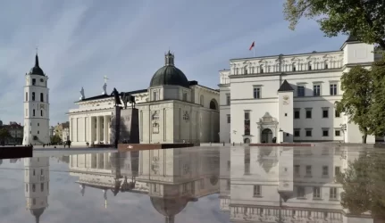 Valdovų rūmų atkūrėjai jaučiasi situacijos įkaitais