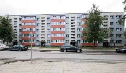 Pritarė privalomai įmokai daugiabučių remontui