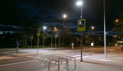 Didinamas apšvietimas sostinės gatvėse