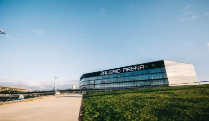 Žalgirio arenos kėdės tampa galvos skausmu