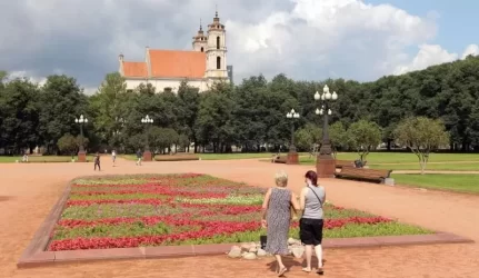 Trys konkursai dėl vienos Lukiškių aikštės