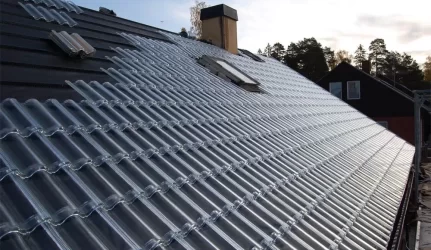 Naujos švediškos čerpės šildo namus