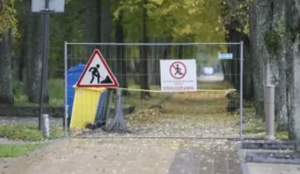 Meilės alėjos rekonstrukcija Palangoje įstrigo ilgam