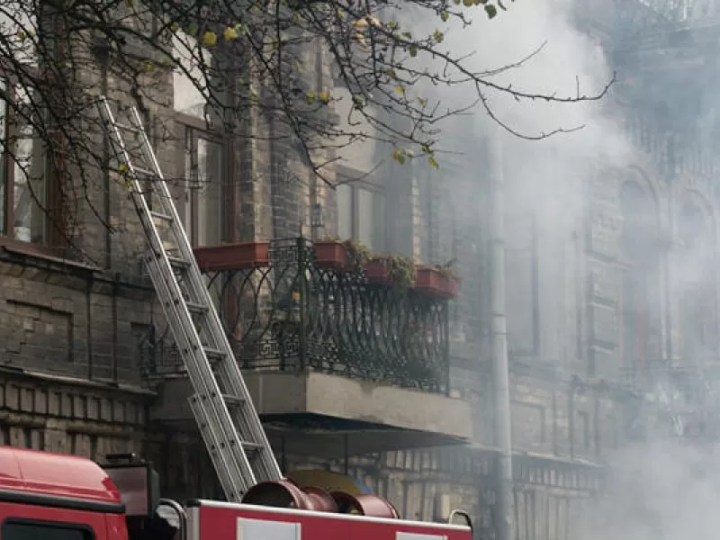 Gyventojai gaisrų bijo, bet saugotis neskuba