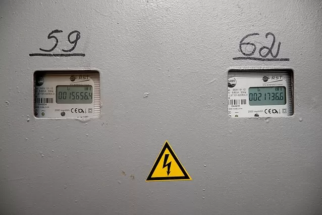 Ministras neatmeta, kad elektra brangs