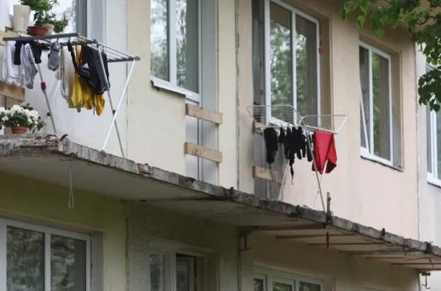Prašo Vyriausybės keisti namų renovacijos strategiją