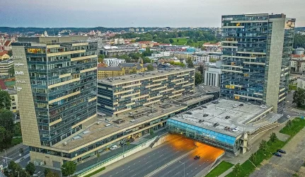 Ministerijos krausymasis iš "Vilniaus vartų" virto spektakliu