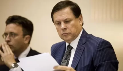 "Dujotekanos" prezidentu tapo V.Orechovas, R.Stonys lieka valdybos pirmininku