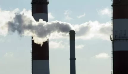 Lietuvos elektrinė prašo daugiau taršos leidimų