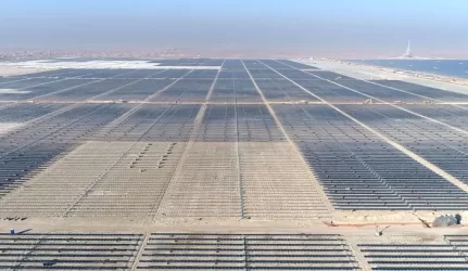 Statys didžiausią pasaulyje saulės energijos jėgainę