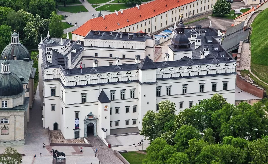 Prezidentė: Valdovų rūmus būtina pabaigti iki 2013-ųjų