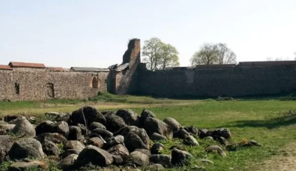 Per metus ketinama baigti restauruoti Medininkų pilį