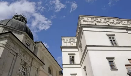 Dėl Valdovų rūmų statybų Vyriausybė pateko į teisinę aklavietę