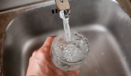 Vanduo Vilniuje pabrangs ne anksčiau kaip balandį