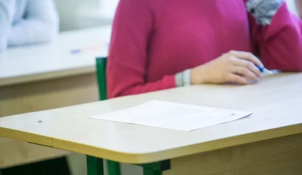 Ūkio ministro mamos bendrovė kainas konkursuose mažino idealiai