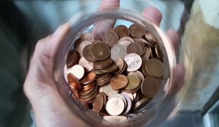 Dėl sąskaitų aiškintis teismuose nebenori