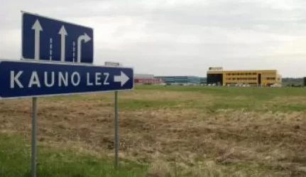 Garažo vartų gamintoja “Ryterna” stato naują gamyklą