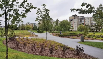 Pradėtas Poilsio parko atnaujinimas