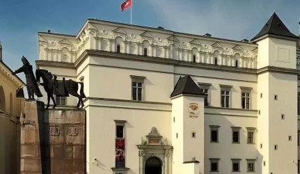 Prezidentė: Valdovų rūmų statybos turi būti skaidrios