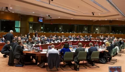 Ragina greičiau įgyvendinti Trečiąjį energetikos paketą