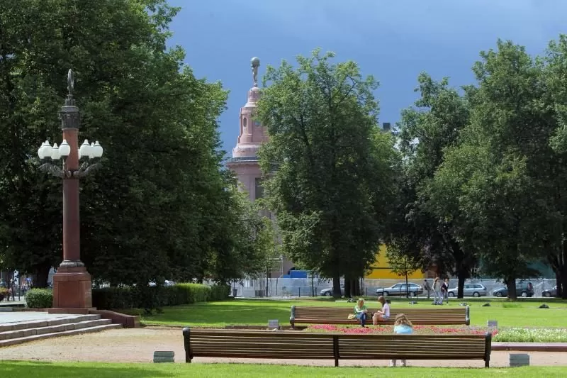 Atsinaujino Lukiškių aikštė