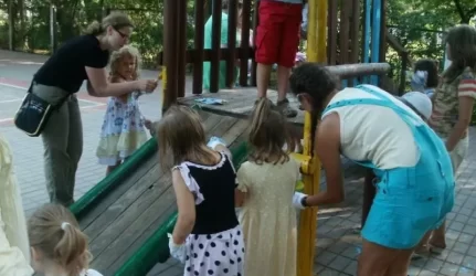 Žaidimų aikštelė Skulptūrų parke dar kvepia dažais