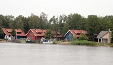 Siūlo griauti ne visus neteisėtus statinius