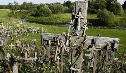 Specialistai nepritaria bažnyčiai prie Kryžių kalno