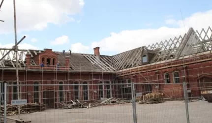 Norima restauruoti Dabikinės dvarą