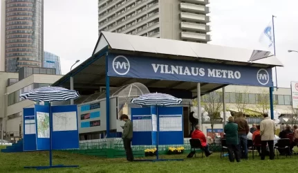 Vilnius nusisuka nuo metro