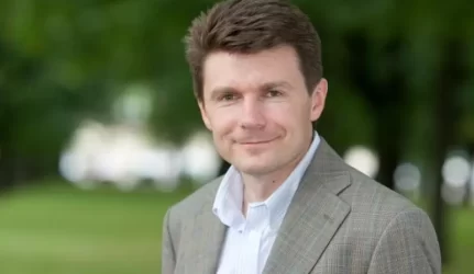 Atsistatydino energetikos viceministras R. Švedas