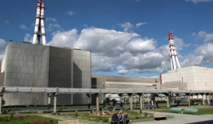 „Hitachi“ pradėjo derybas su regioniniais partneriais