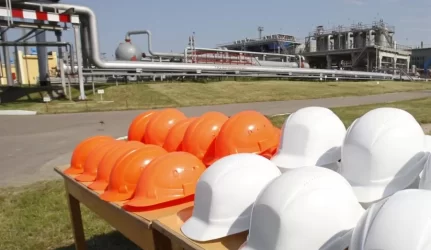 Statyti dujų terminalą gauti trys pasiūlymai