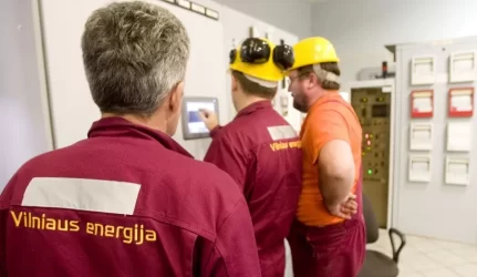 Reikalauja nutraukti sutartis už daugiau kaip 48 mln. Lt