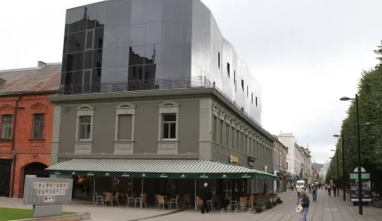 Atsistatydina su „stiklainio“ statyba susijusi valdininkė