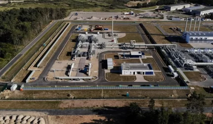 „Gazprom“ 10 proc. atpigins dujas europiečiams