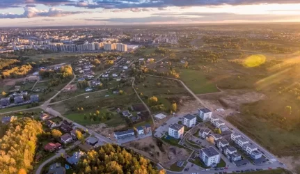 gyvenimas priemiestyje