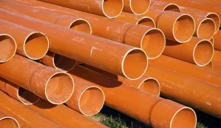 Vietoje švaraus vandens – išraustos ir suniokotos gatvės