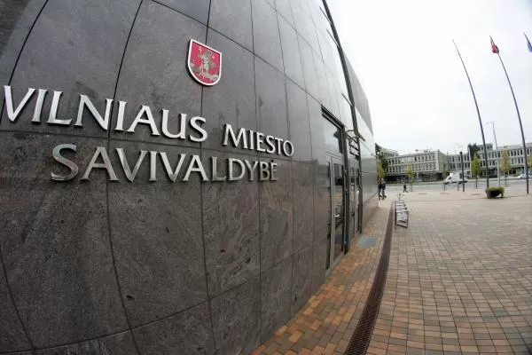 UAB Senovė