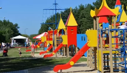 Šeimoms draugiška Palanga atidarė Vaikų parką